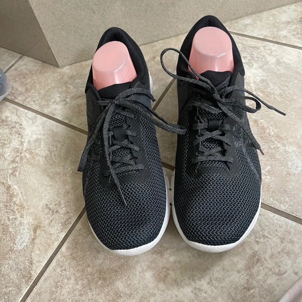 ASICS Men's Nitrofuze Running Shoes Black White Athletic Sneakers‎ Size 13 EUC